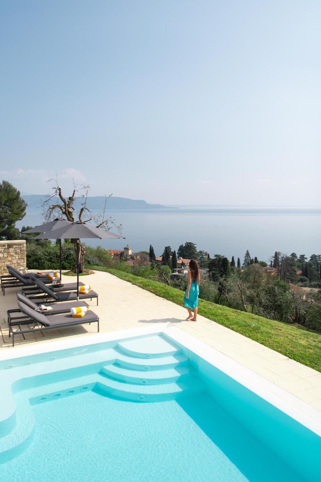 Villa Albachiara, Private Luxury Villa With Private Pool And Lake View Gardone Riviera Exteriér fotografie
